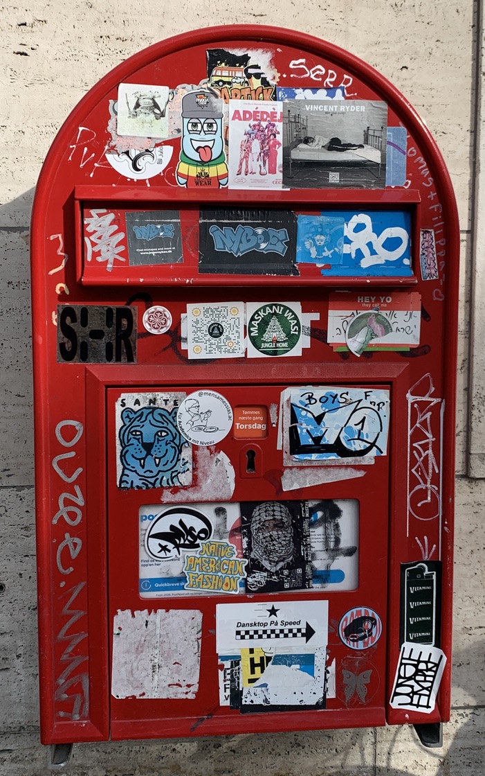 Briefkasten, Impressum